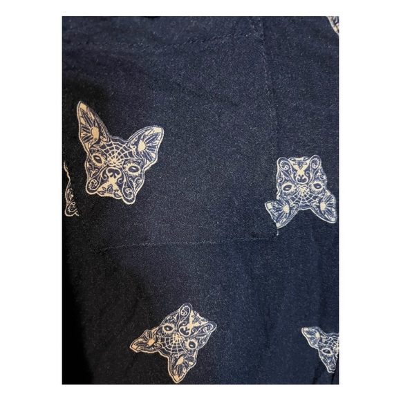 A cute Boston terrier blouse by Torrid in size 1X - Picture 2 of 7